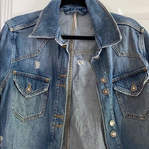 COPY - Free People Denim Shirt Jacket - Picture 2 of 4